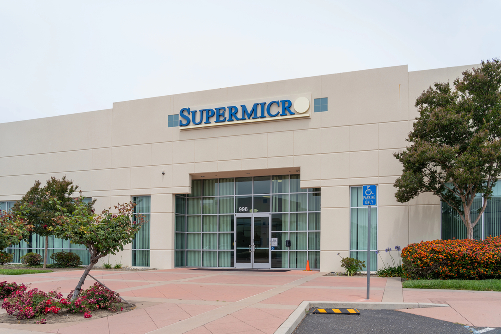 Supermicro stock is surging, but one number should still worry investors