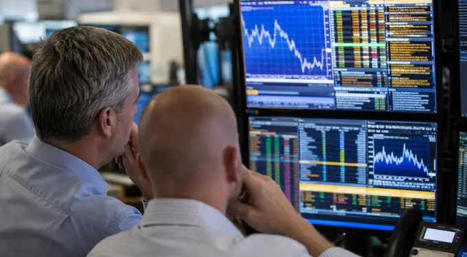 FTSE 100 edges lower as oil rises and investors await ECB decision