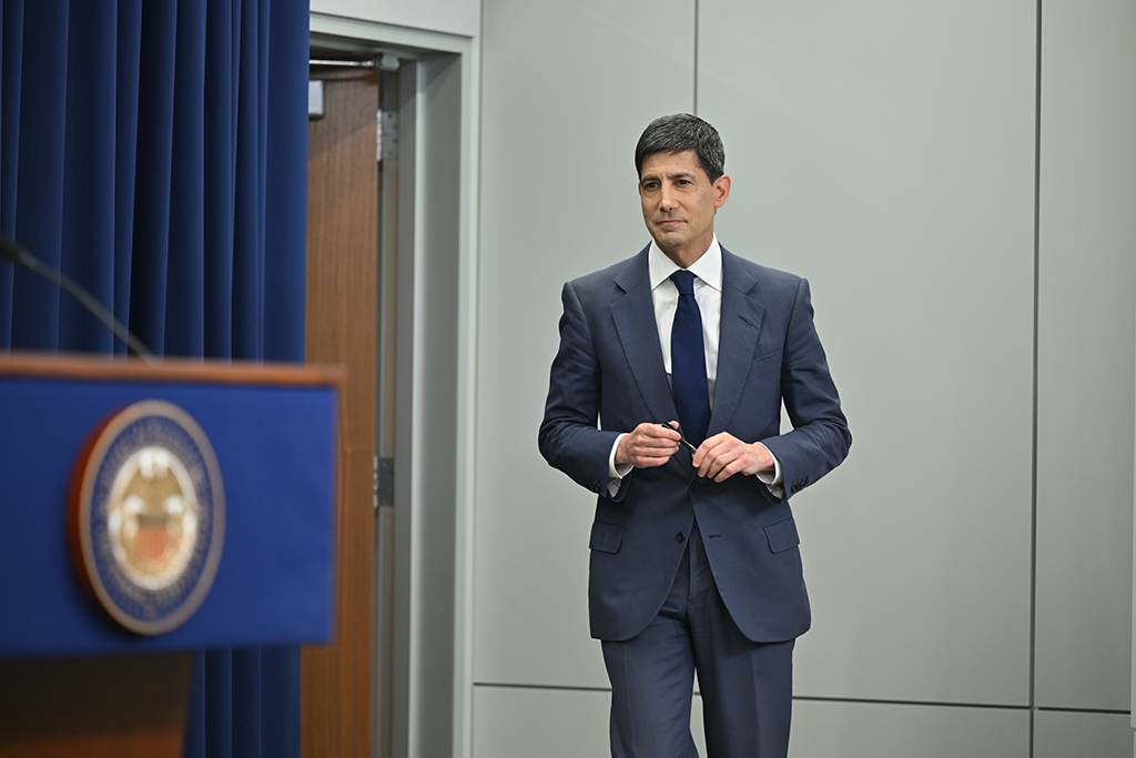 Fed Chair Kevin Warsh